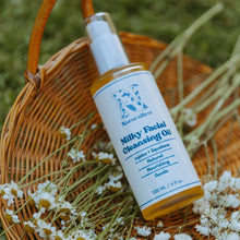 Load image into Gallery viewer, Milky Facial Cleansing Oil