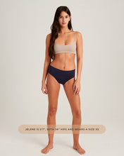 Load image into Gallery viewer, Leakproof Seamless Brief