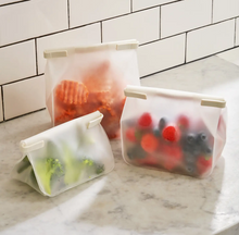 Load image into Gallery viewer, Roll Tight, Silicone Freezer Bags by W&P