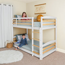 Load image into Gallery viewer, Solid Wood Kids Bunk Bed
