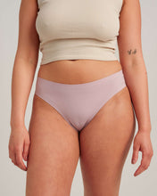 Load image into Gallery viewer, Leakproof Seamless Thong
