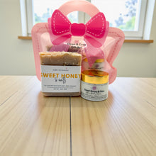 Load image into Gallery viewer, Clean and Cozy Tallow Gift Set – Natural Soap and Lotion
