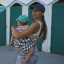 Load image into Gallery viewer, Toddler Carrier Chequered
